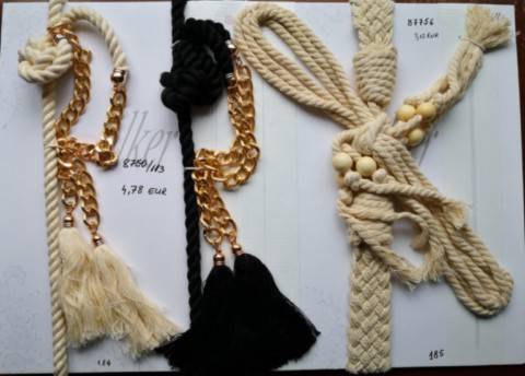 Accesorii Vestimentare